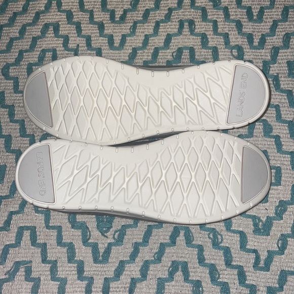 EUC Lands’ End Women’s Slip On Shoes - Picture 4 of 5